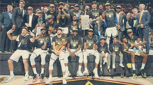 斯洛特：最近几周我们都经历了考验，球队必须拼搏并继续战斗（斯洛特：近几周考验不断，球队唯有拼尽全力继续战斗）