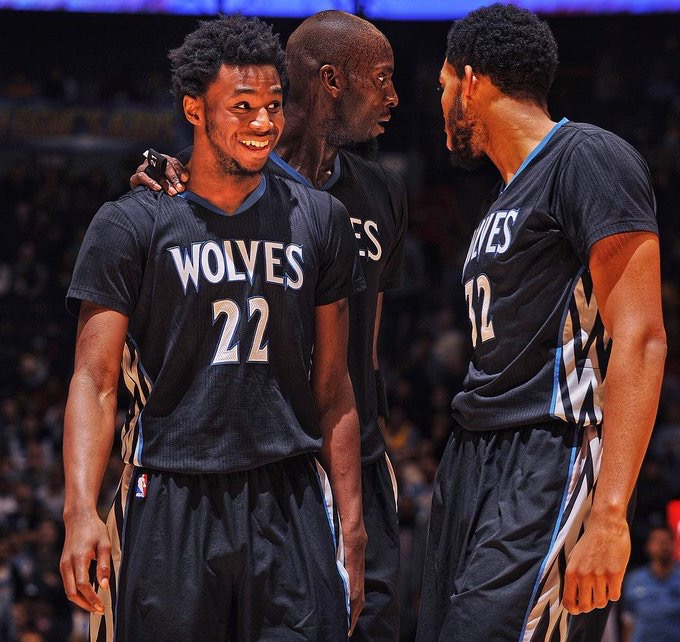 骄傲容易滋生狭隘，亚冠是为国出战，所以这个时候中超俱乐部注意配合（谨防自满走向狭隘，亚冠为国而战，中超俱乐部当同心协力）