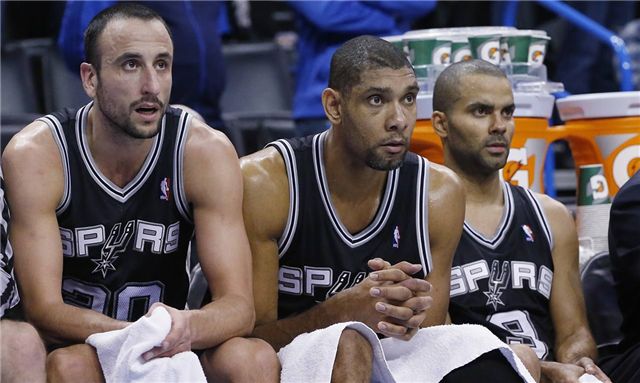 皇马西甲主场20年来首次罚下2人，19年来首次输给塞尔塔（皇马西甲主场20年首现两人染红，19年首负塞尔塔）