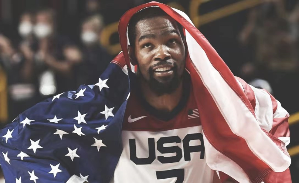 日职战报：桑塔纳等4人破门，浦和红钻4-0大胜川崎前锋（日职联快讯：浦和红钻4-0零封川崎前锋，桑塔纳领衔四人建功）